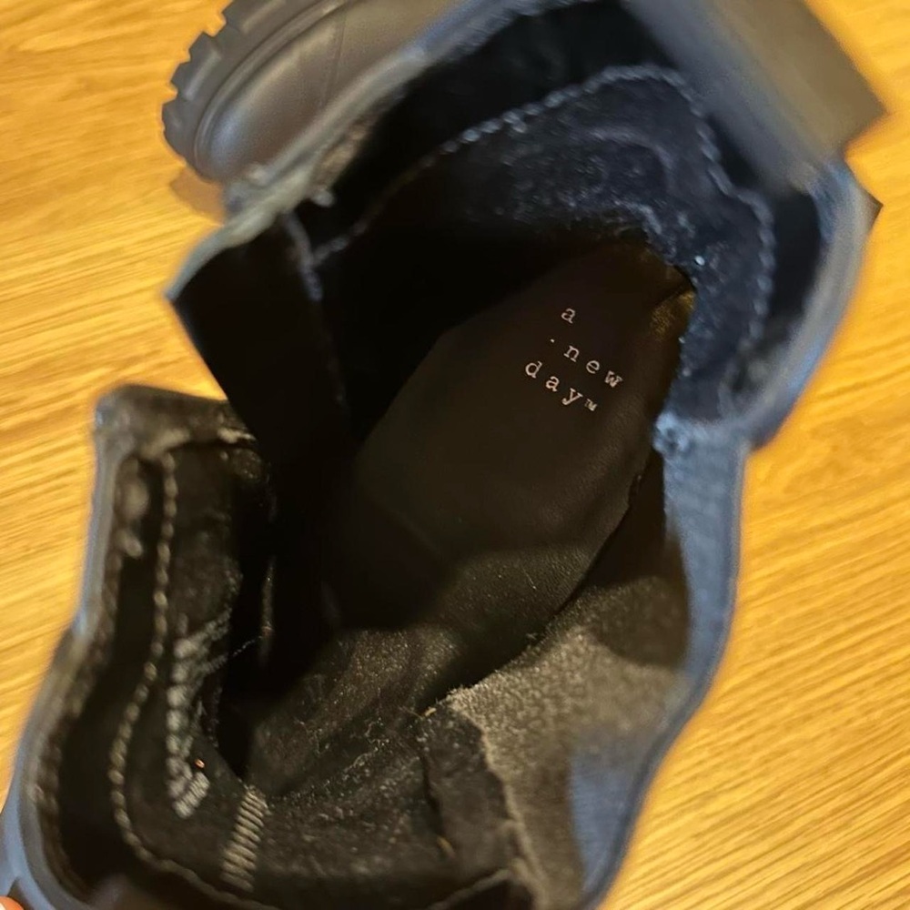 SOLD A New Day chunky black winter chelsea boot 9 - Picture 8 of 8